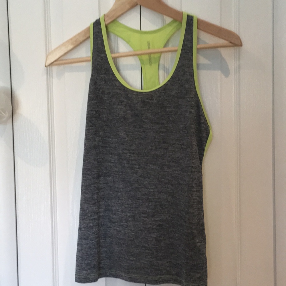 new balance running tank